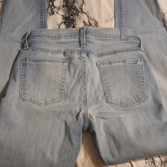 Iightwash 7 for all mankind skinny - Picture 3 of 9